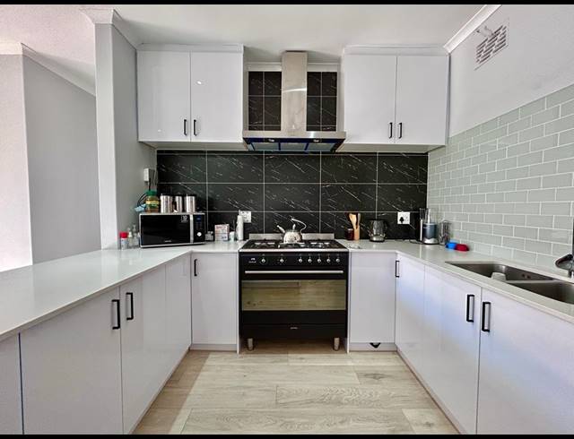 4 BEDROOM HOUSE FOR SALE IN GOODWOOD ESTATE